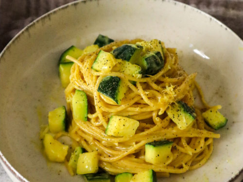 Creamy Pasta With Courgettes And Saffron • Recipes and Places